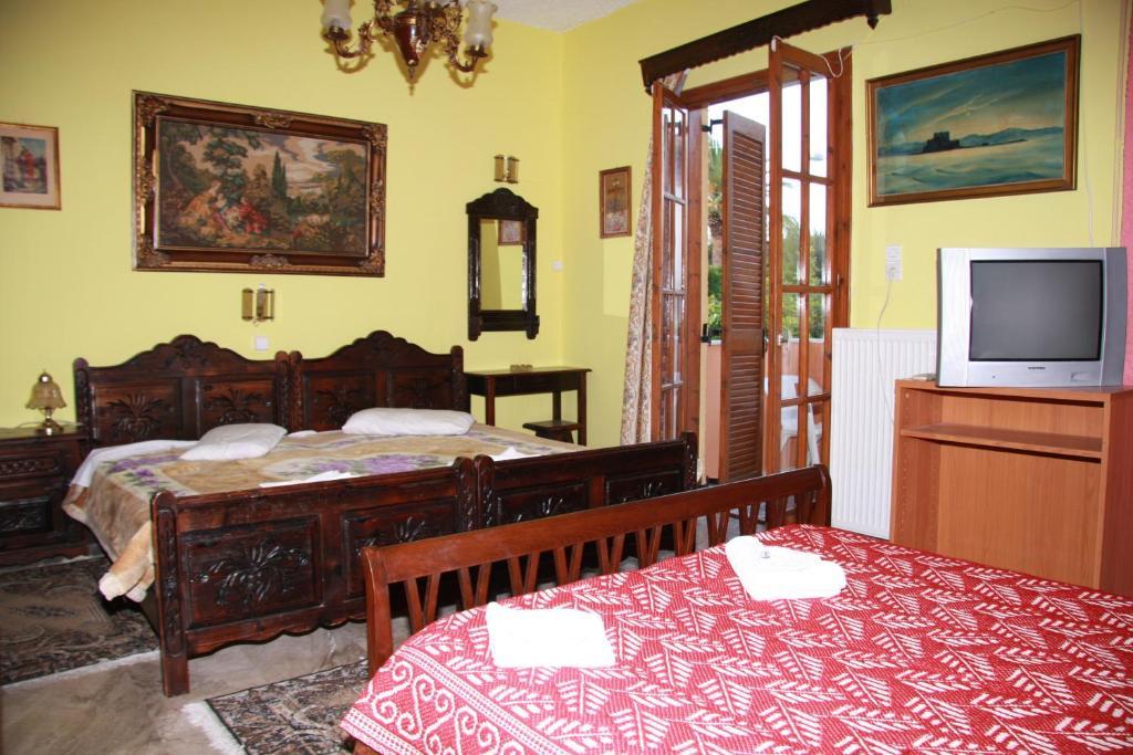 Katerina Hotel Tolón Esterno foto