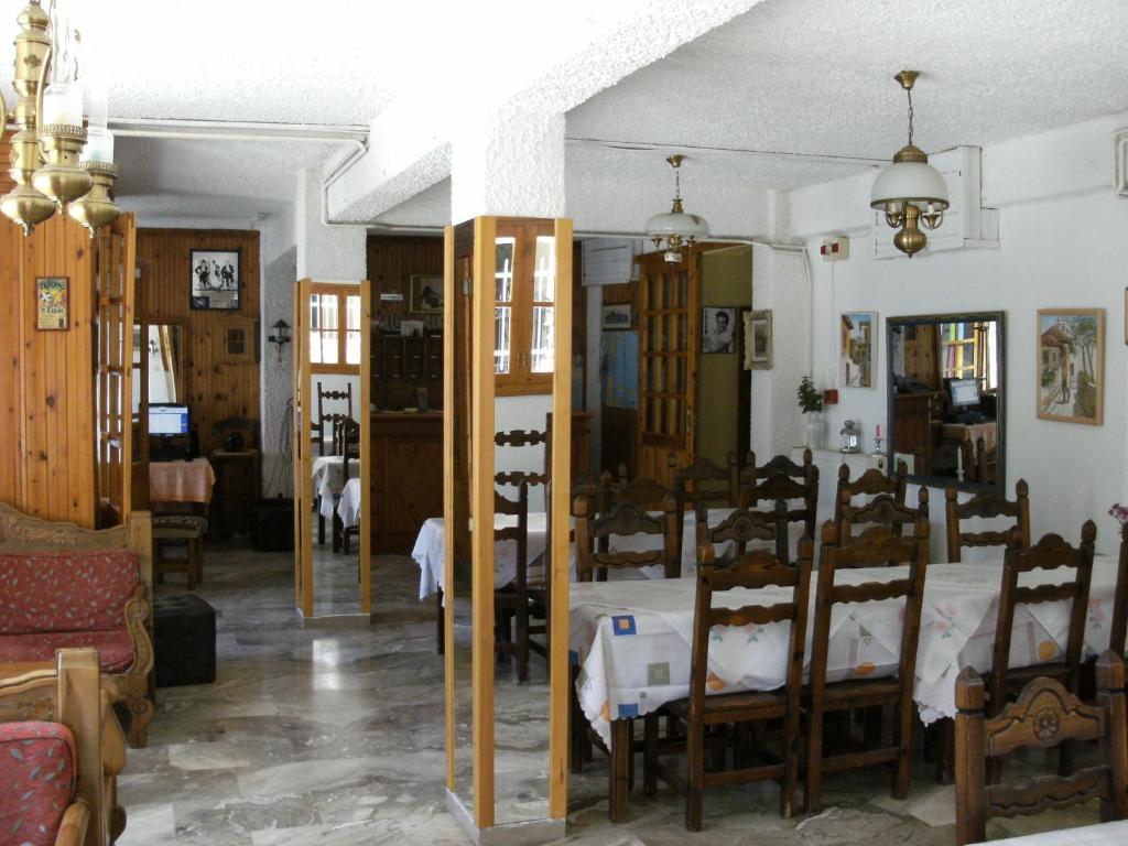 Katerina Hotel Tolón Esterno foto